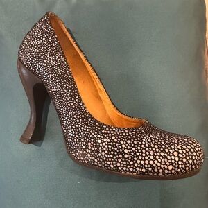 John Fluevog Attentions Paris Black Devilfish Heel Pumps